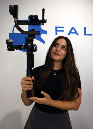 BV8NbcFaz1.JPG