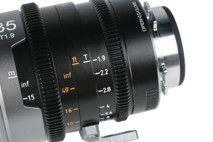 Imagen de Serie de lentes anamórficas IronStar 1.5× T1.9  FF SIRUI – 35mm / 45mm / 60mm (Flare Neutral o Azul)